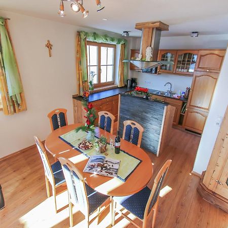 Cosy Holiday Flat In A Farmhouse Таксенбах Экстерьер фото