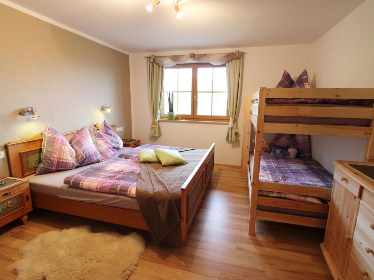Cosy Holiday Flat In A Farmhouse Таксенбах Экстерьер фото